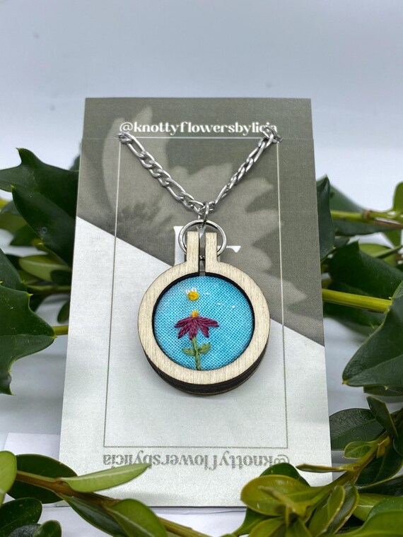 Embroidered Flower and mini Bumblebee Pendant Necklace
